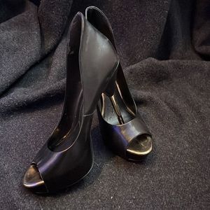 Boutique 9 Black Peep-Toe heels size 9.5